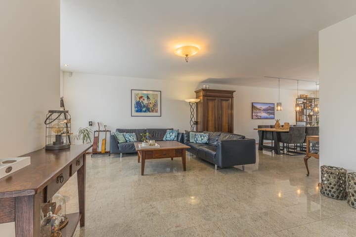 Foto 14 van Buseind 14