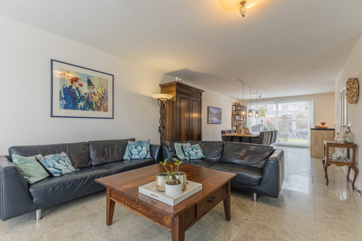 Foto 15 van Buseind 14