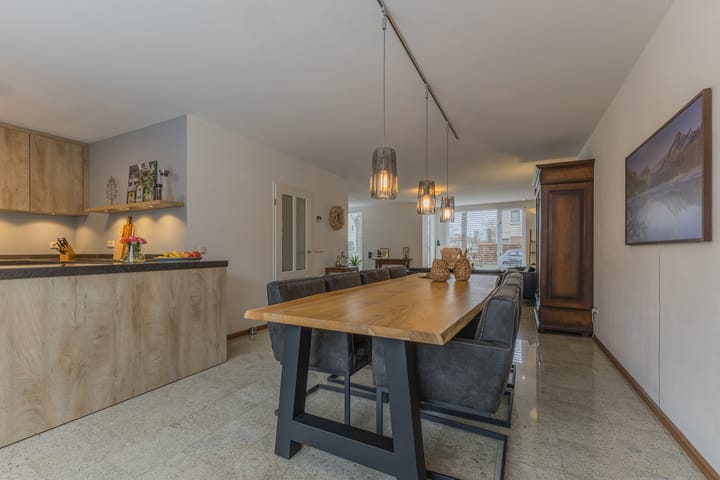 Foto 17 van Buseind 14