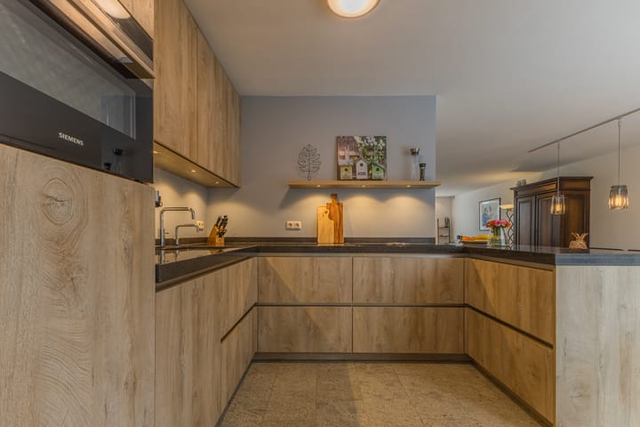 Foto 20 van Buseind 14