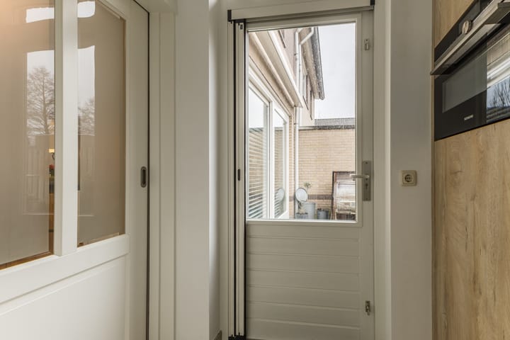 Foto 22 van Buseind 14