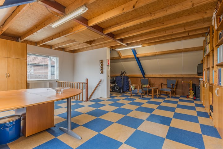 Foto 42 van Buseind 14