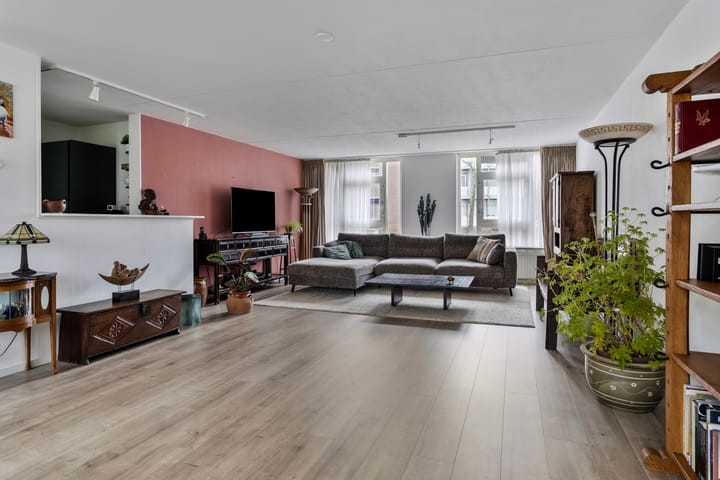 Photo 9 of Adelbert van Scharnlaan 173-A