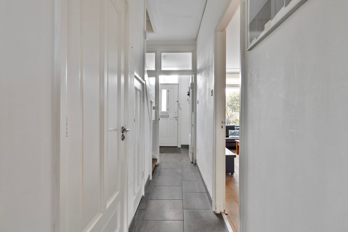 Photo 10 of Leliestraat 94