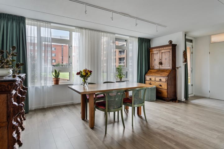 Photo 12 of Adelbert van Scharnlaan 173-A