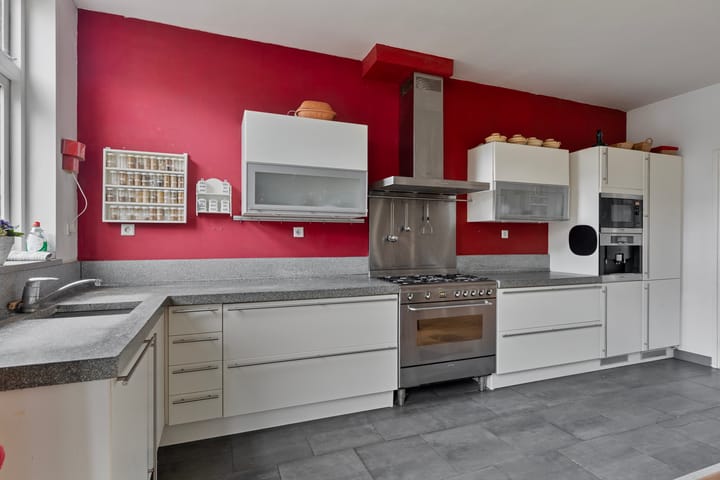 Foto 15 van Leliestraat 94