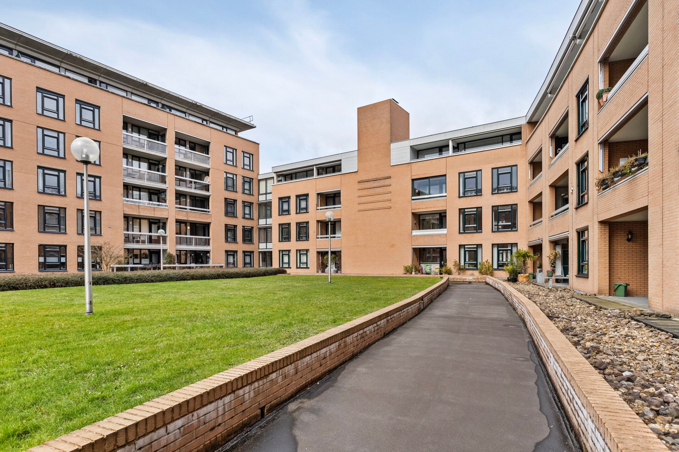 Foto 27 van Adelbert van Scharnlaan 173-A