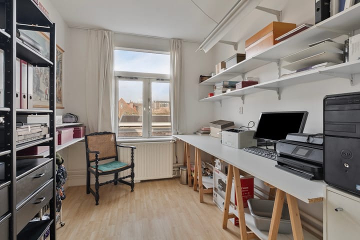 Foto 24 van Leliestraat 94