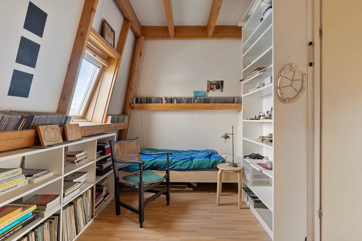 Foto 27 van Leliestraat 94