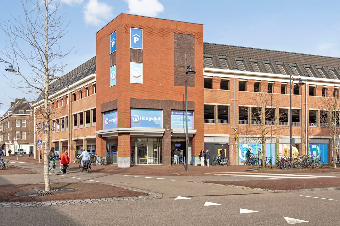 Photo 38 of Leliestraat 94