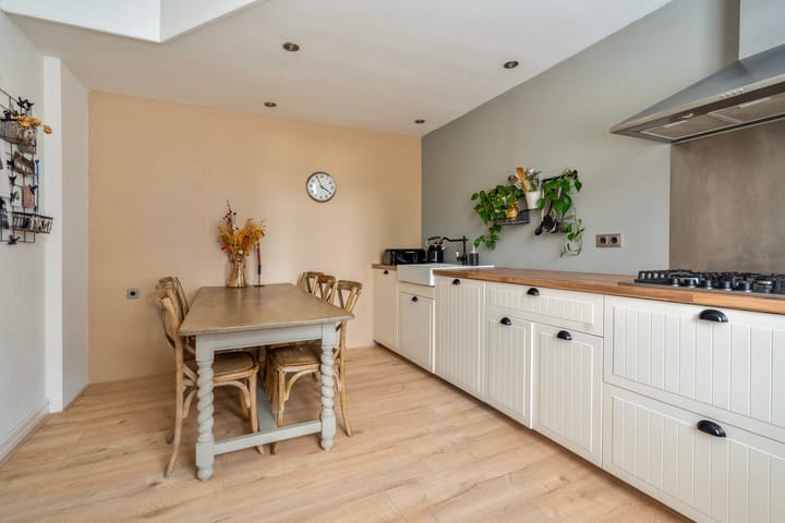 Foto 10 van Mathijs Heugenstraat 36