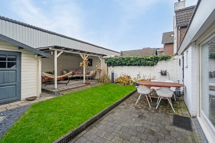 Foto 15 van Mathijs Heugenstraat 36