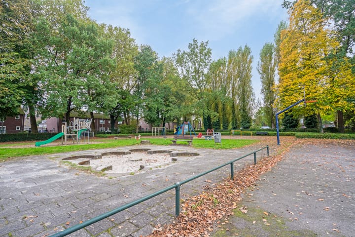 Foto 31 van Mathijs Heugenstraat 36