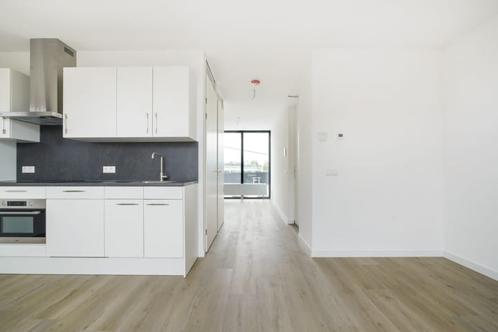 Foto 2 van Broekhovenseweg 82-02