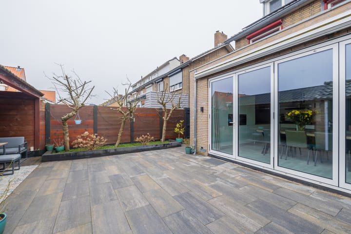 Foto 38 van Julianalaan 57