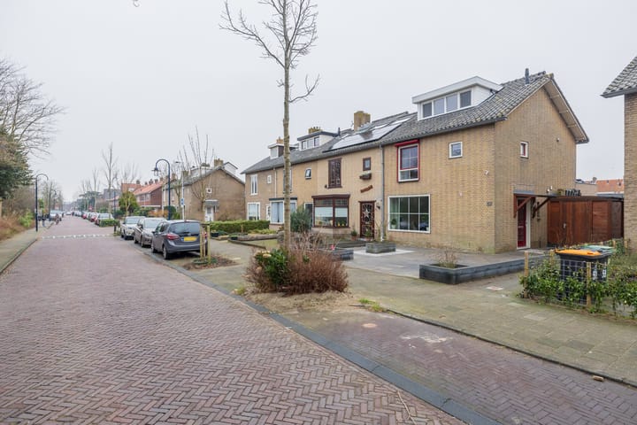 Foto 43 van Julianalaan 57