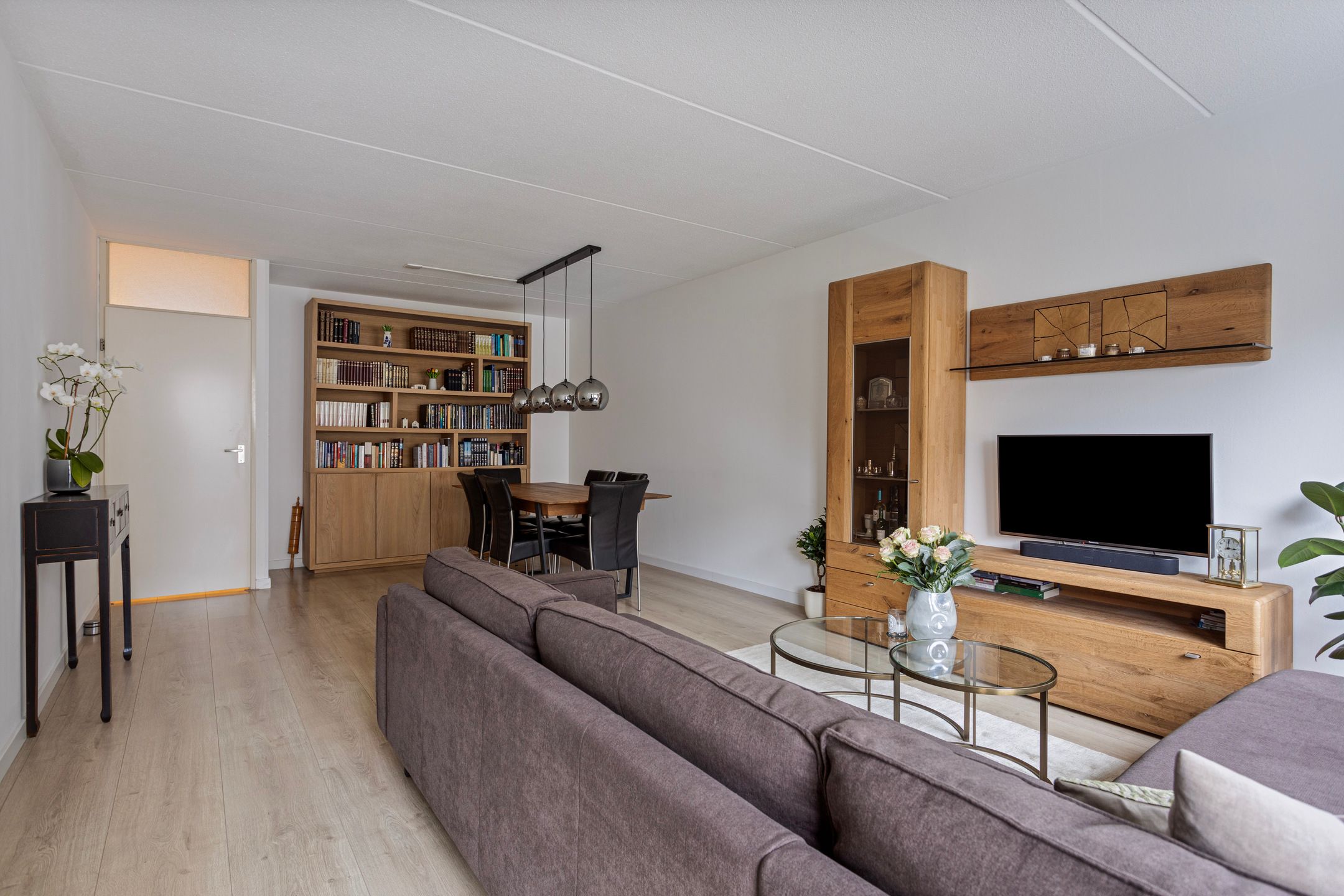 Photo 6 of Arent Janszoon Ernststraat 261