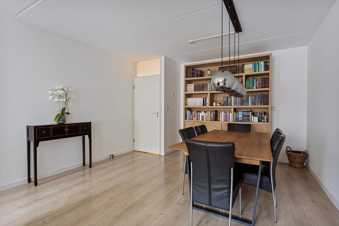 Photo 7 of Arent Janszoon Ernststraat 261