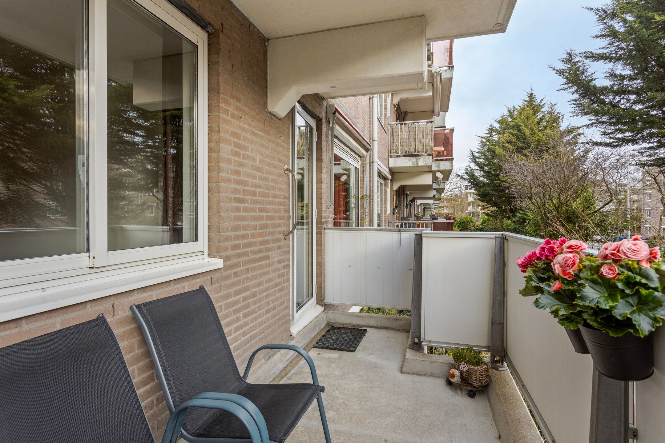 Photo 9 of Arent Janszoon Ernststraat 261