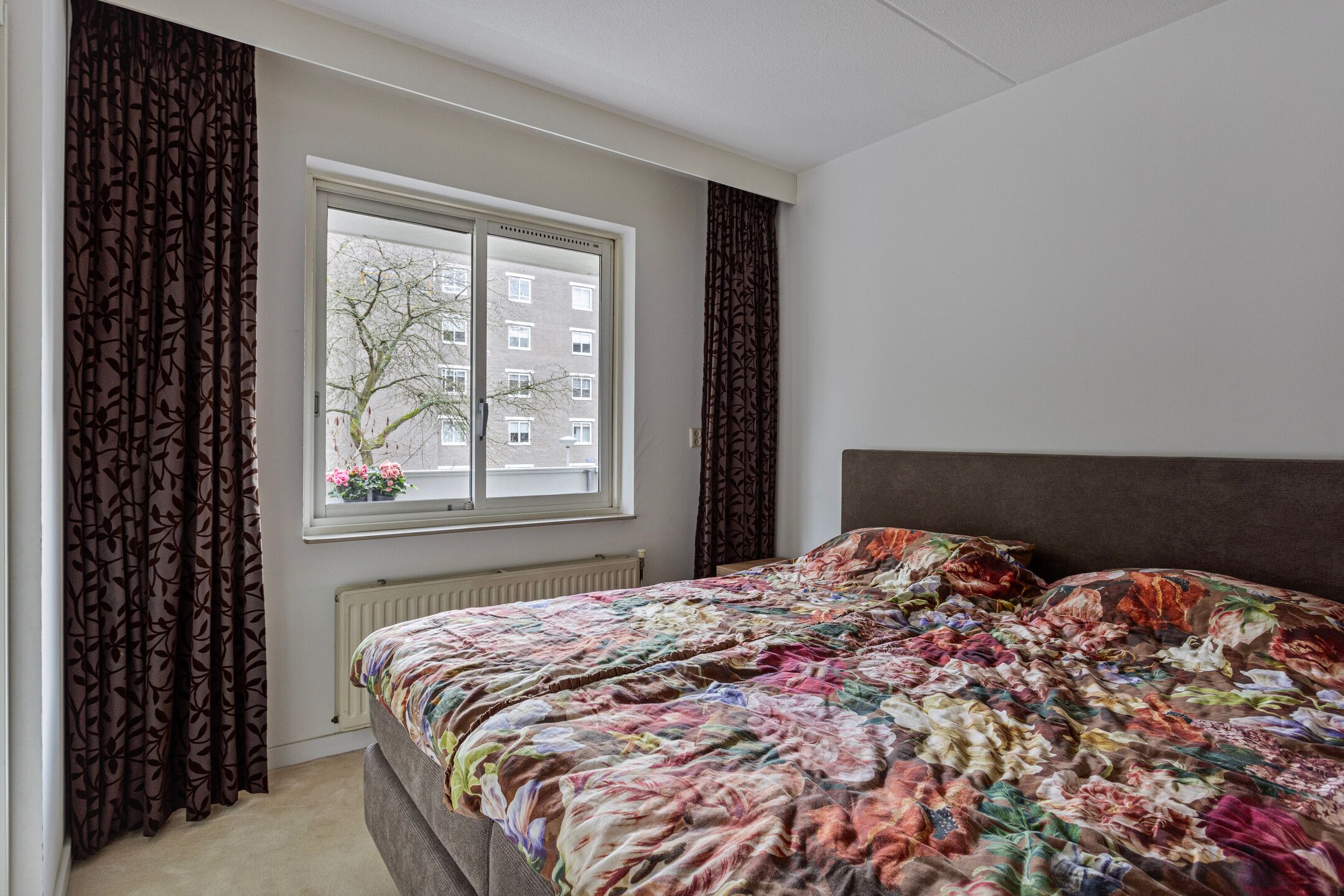 Photo 12 of Arent Janszoon Ernststraat 261