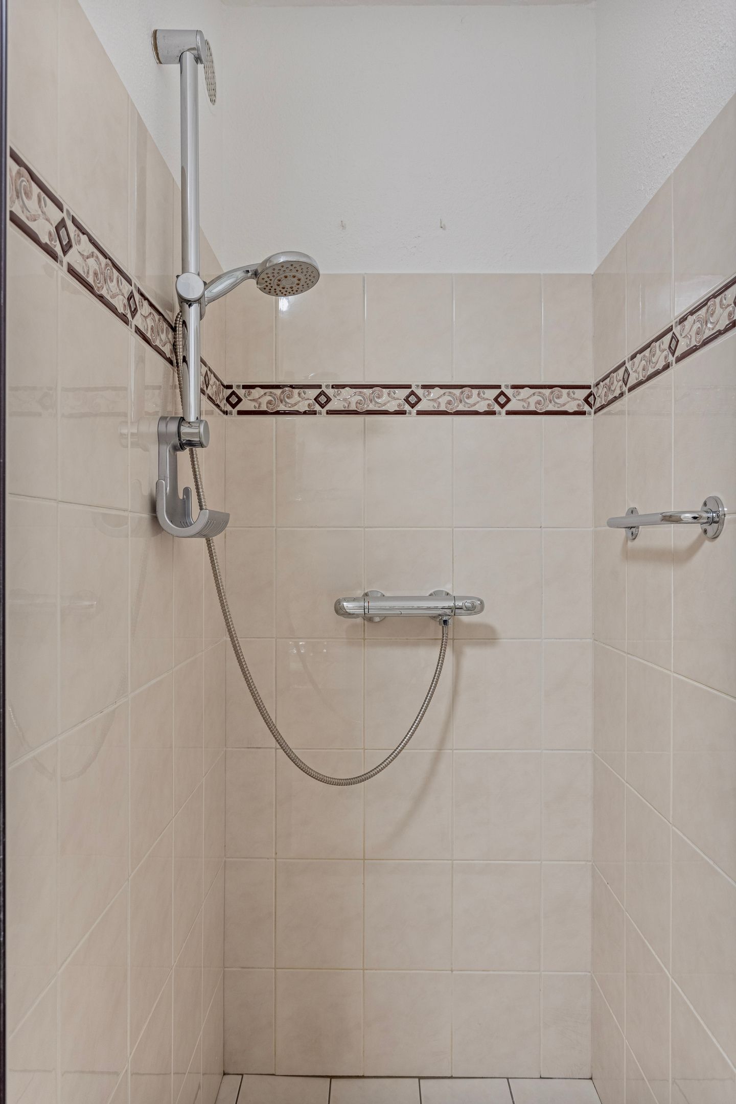 Photo 15 of Arent Janszoon Ernststraat 261