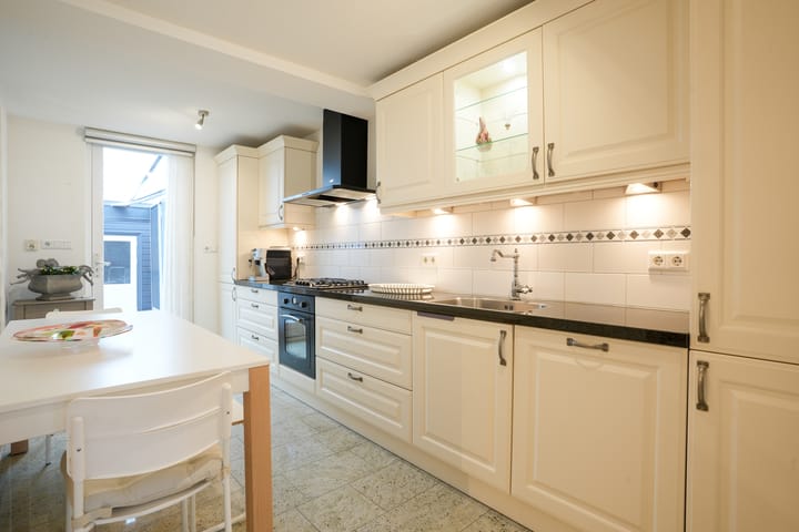 Photo 14 of Kennedystraat 31