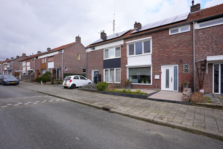 Photo 30 of Kennedystraat 31