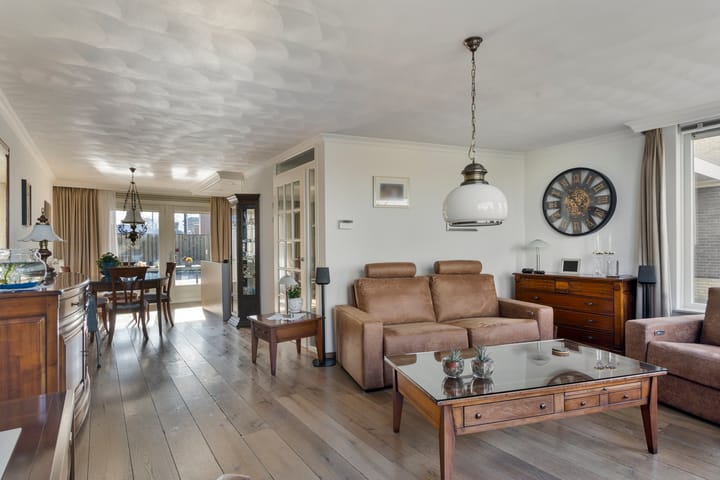 Foto 3 van Walessingel 2