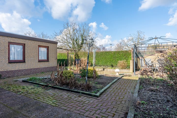 Foto 29 van Tombac 3