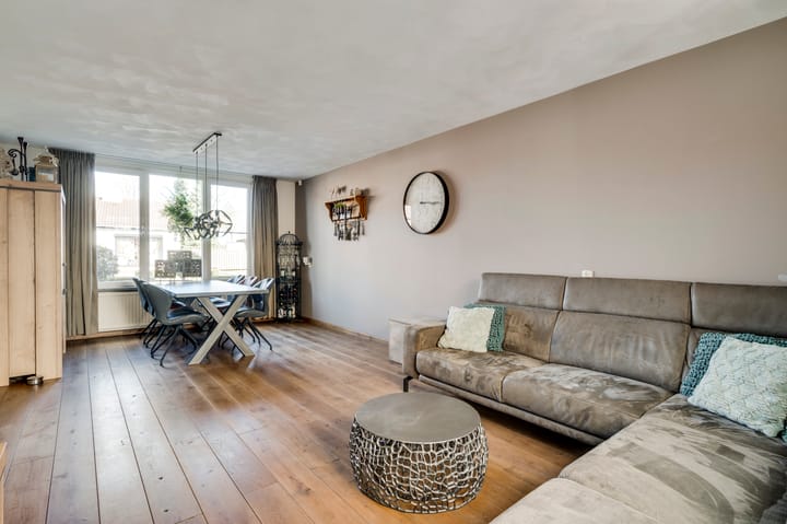 Photo 8 of Rhijdtstraat 3