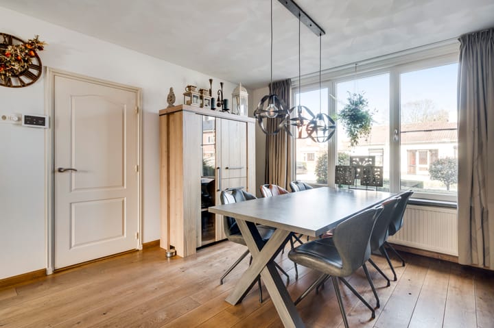 Photo 10 of Rhijdtstraat 3