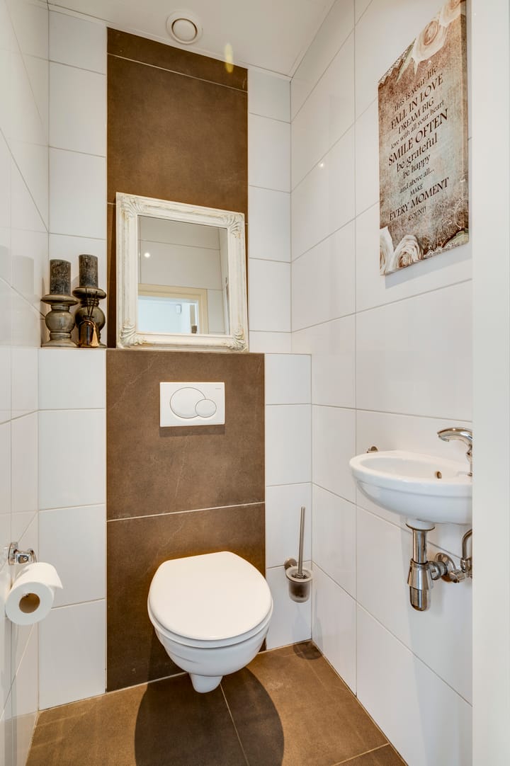 Photo 15 of Rhijdtstraat 3