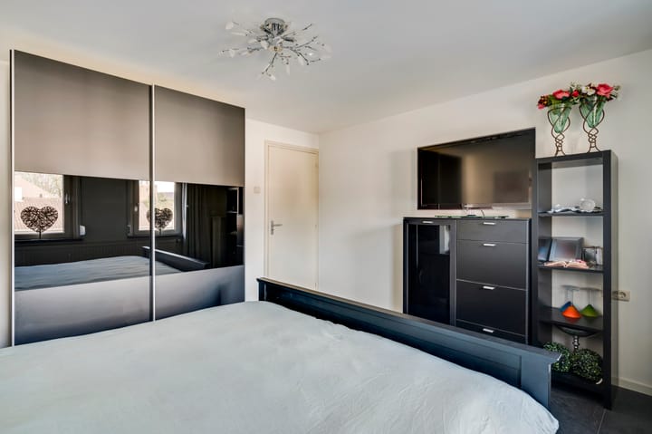 Photo 23 of Rhijdtstraat 3