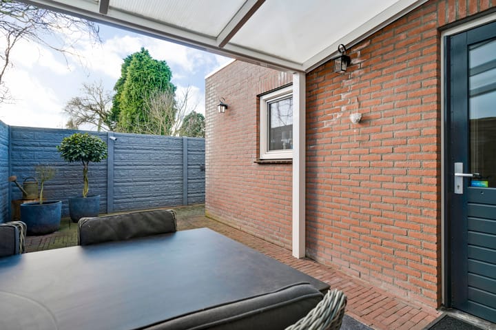 Photo 28 of Rhijdtstraat 3