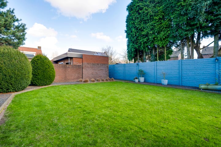 Photo 35 of Rhijdtstraat 3