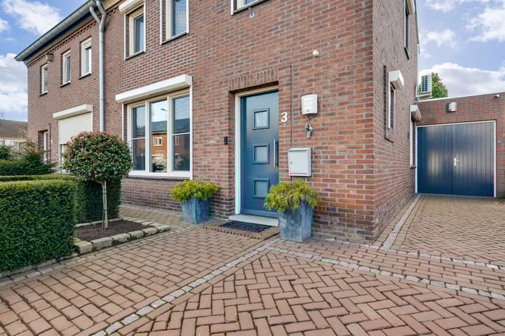 Photo 43 of Rhijdtstraat 3