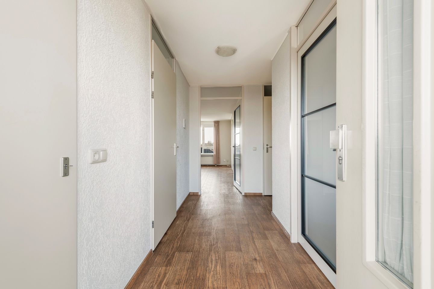 Foto 5 van Larenseweg 10-22