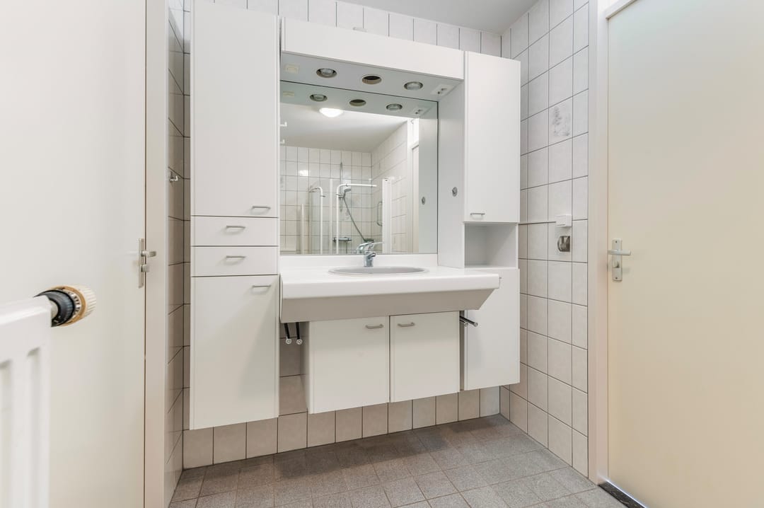 Foto 16 van Larenseweg 10-22