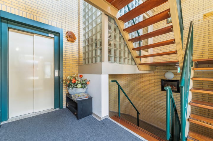 Foto 21 van Larenseweg 10-22