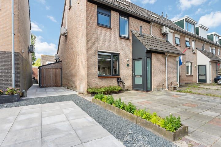 Foto 5 van Staringstraat 42