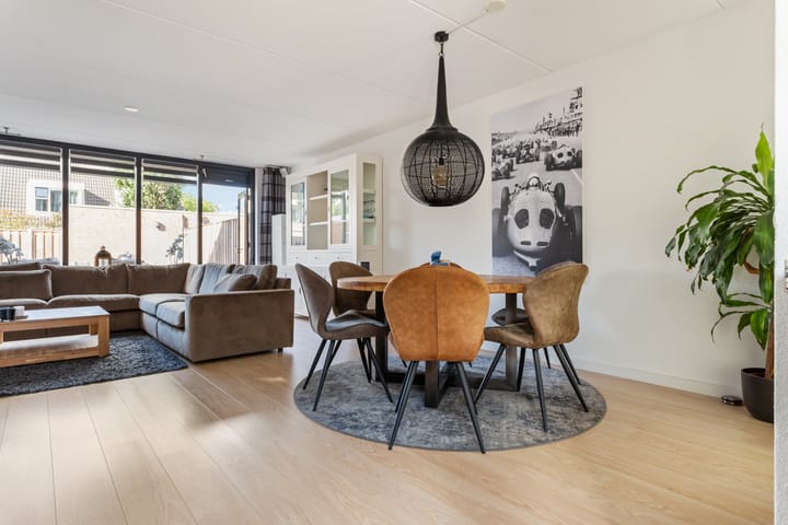 Foto 9 van Staringstraat 42