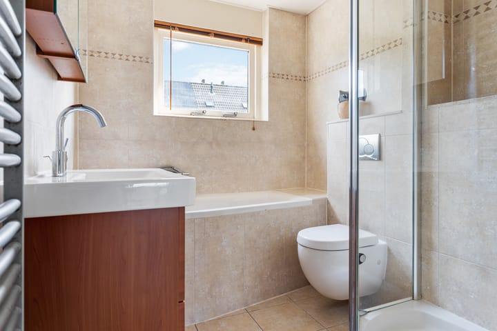 Foto 19 van Staringstraat 42