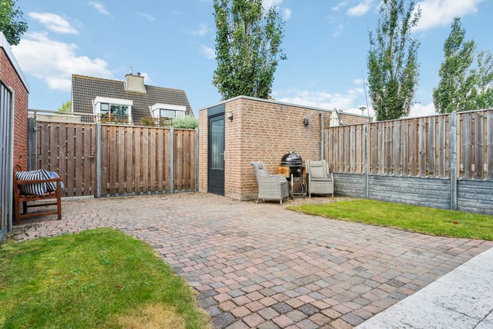 Foto 23 van Staringstraat 42