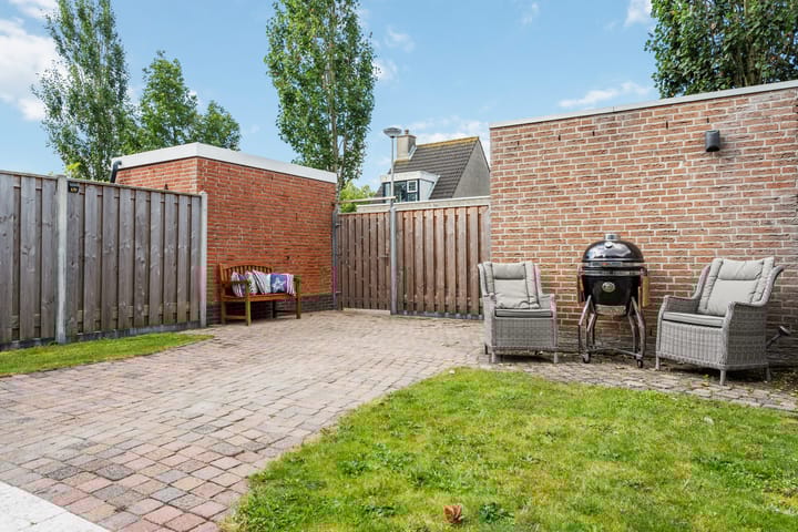 Foto 24 van Staringstraat 42