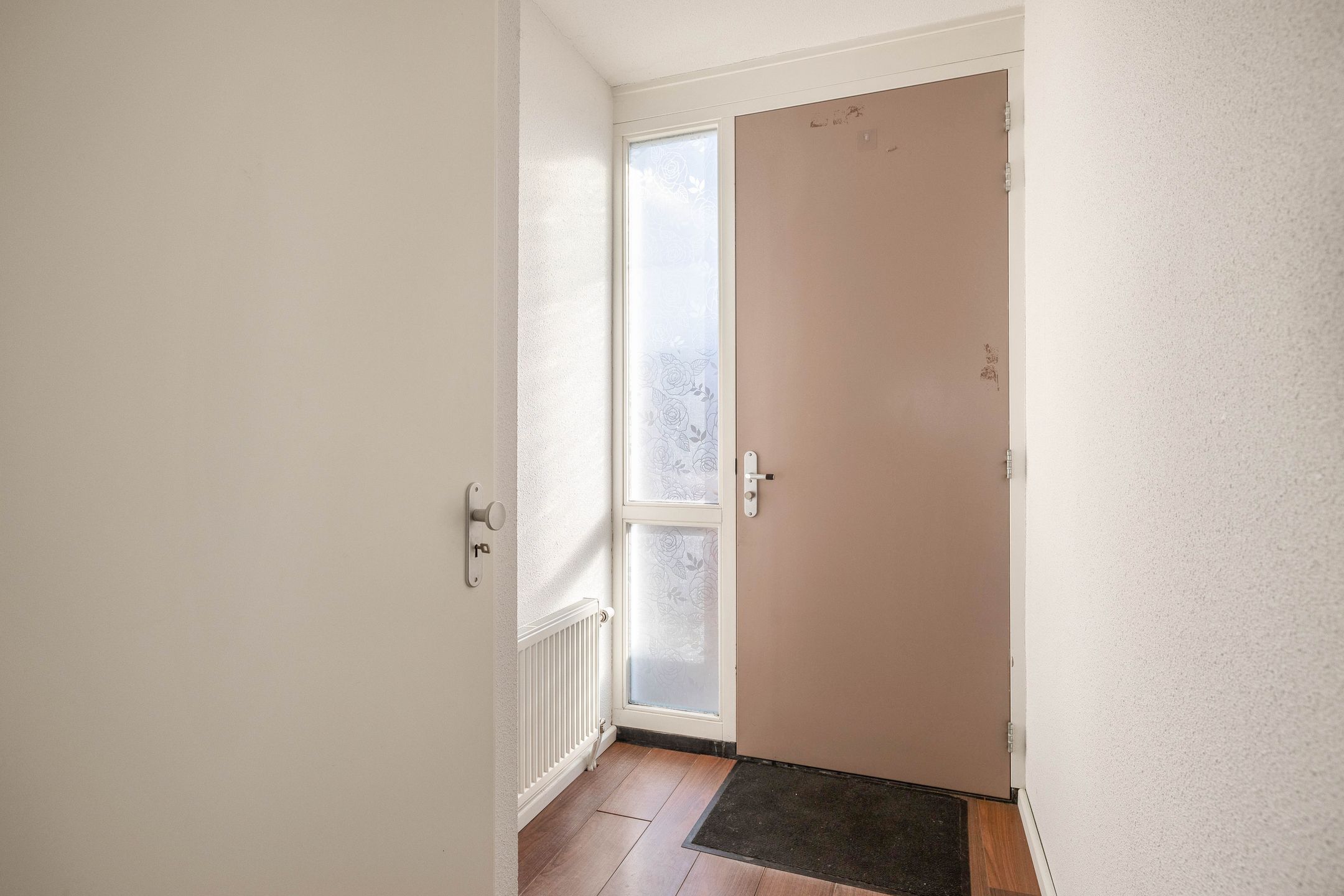 Foto 12 van Rotterdamseweg 81-N