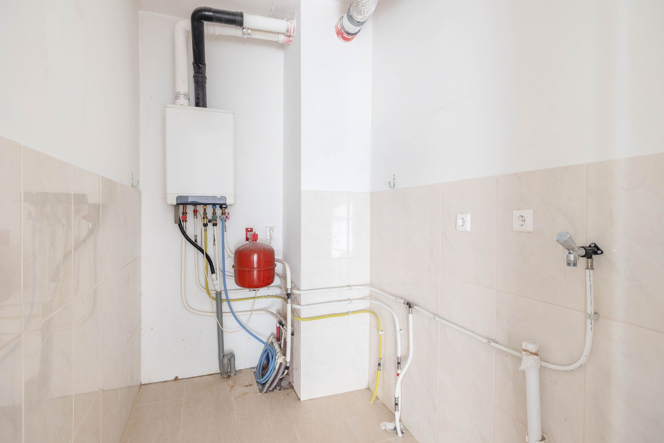 Foto 30 van Rotterdamseweg 81-N