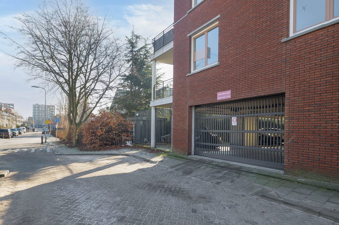 Foto 31 van Rotterdamseweg 81-N