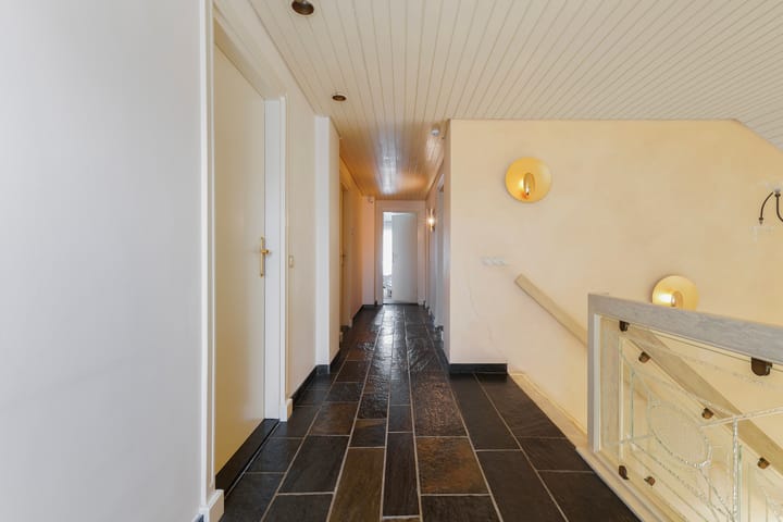 Photo 23 of Maasland 34