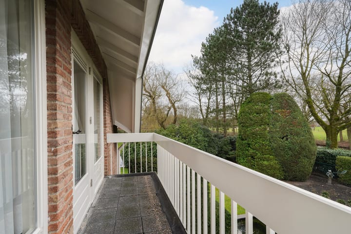 Photo 26 of Maasland 34