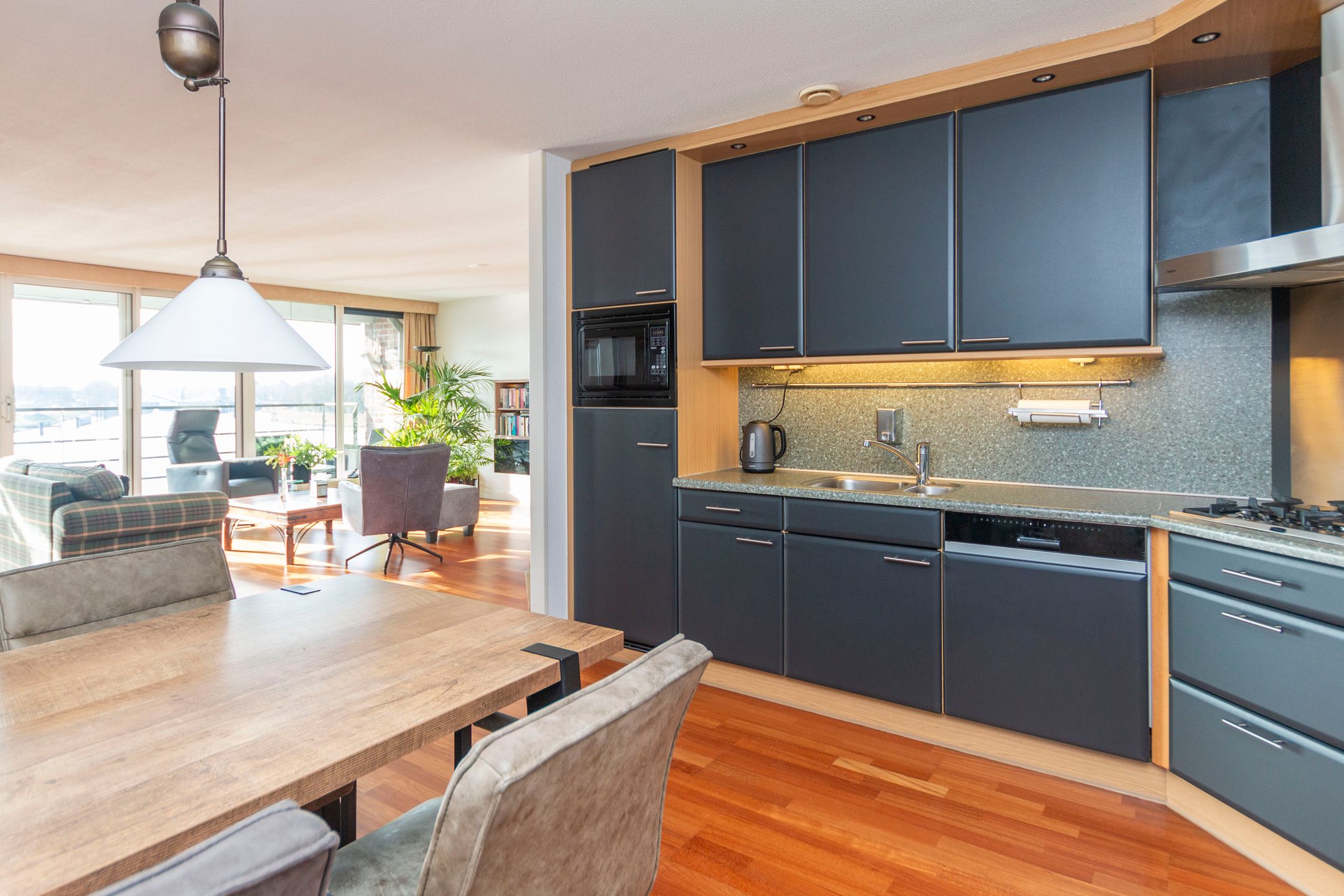 Foto 6 van Erik Pinksterblomstraat 132